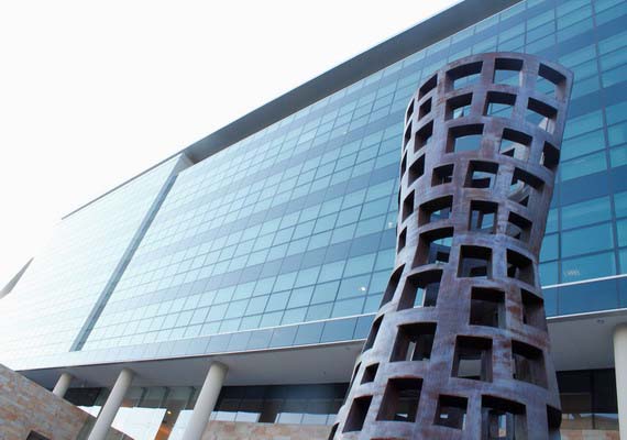 Estudios técnicos/uso, decoración, informes y certificados.